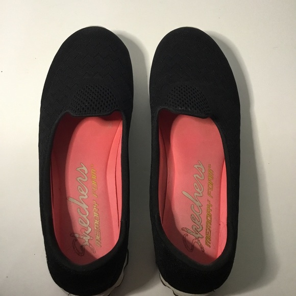 Skechers Women’s Black Memory Foam Sneakers Size 8.5 - Picture 8 of 9